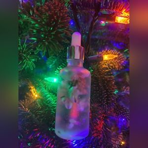 Homemade moisturizing oil